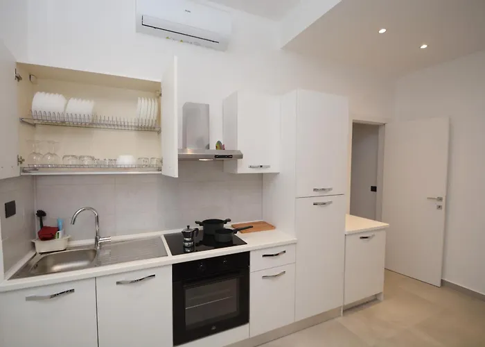 Piazza Della Vittoria Apartment